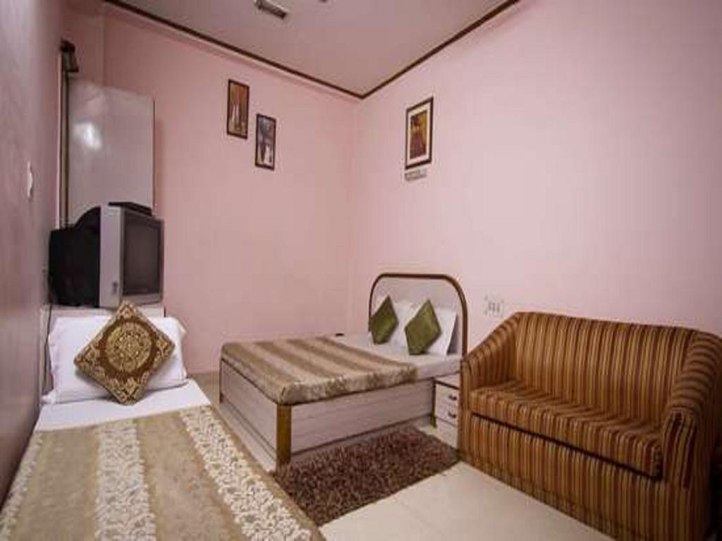 Hotel Woodland Deluxe Nowe Delhi Zewnętrze zdjęcie