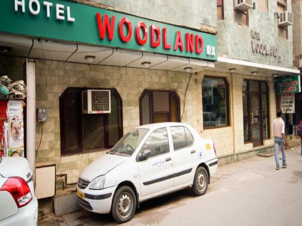 Hotel Woodland Deluxe Nowe Delhi Zewnętrze zdjęcie