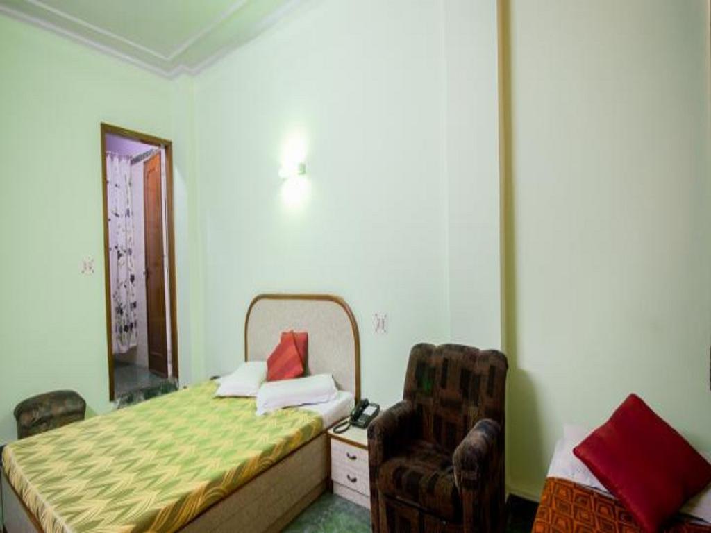 Hotel Woodland Deluxe Nowe Delhi Zewnętrze zdjęcie