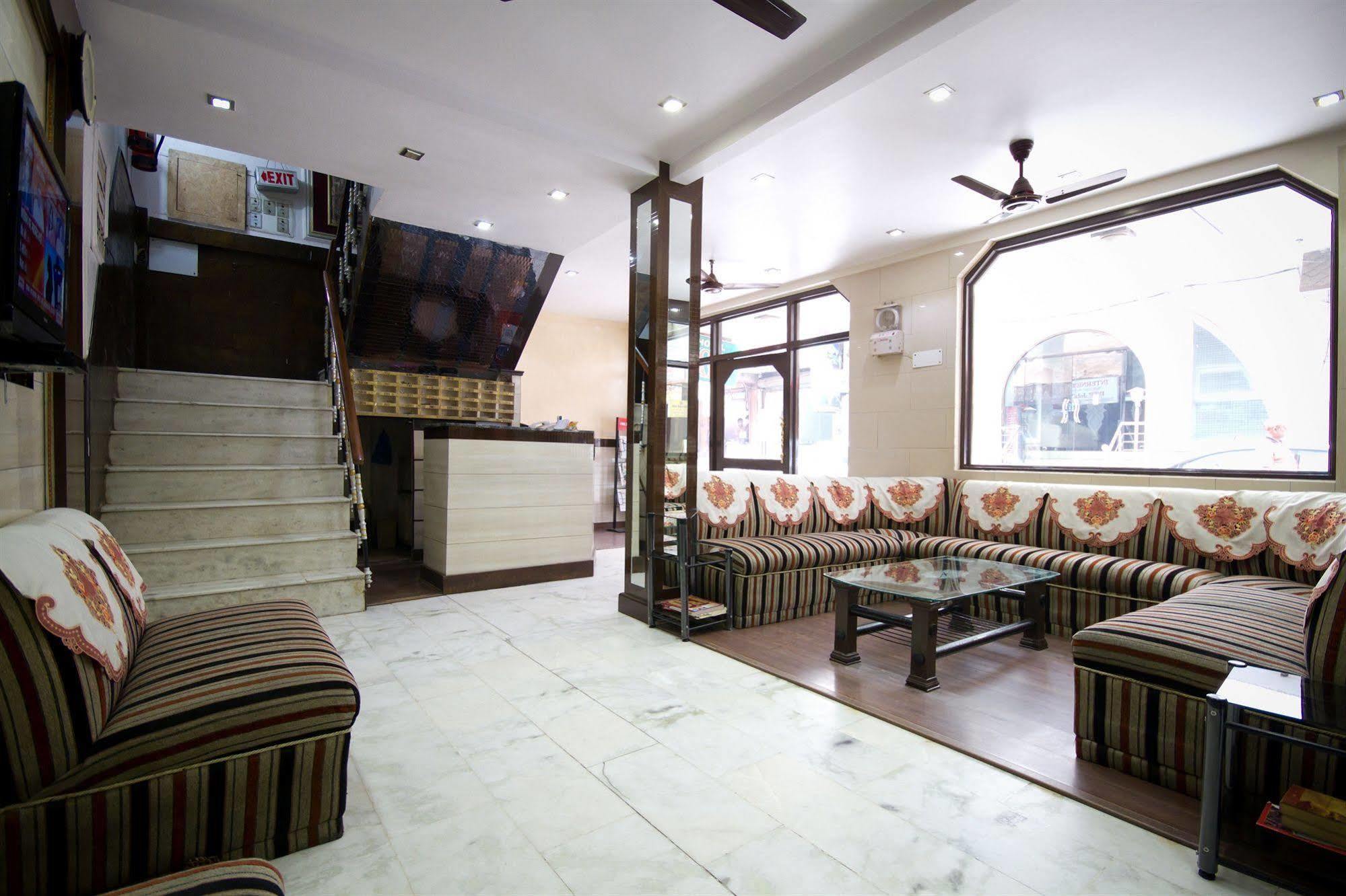 Hotel Woodland Deluxe Nowe Delhi Zewnętrze zdjęcie