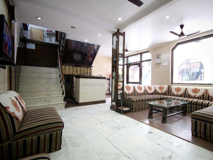 Hotel Woodland Deluxe Nowe Delhi Zewnętrze zdjęcie