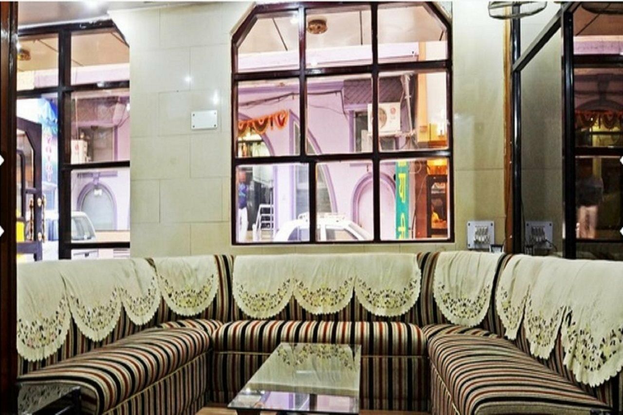 Hotel Woodland Deluxe Nowe Delhi Zewnętrze zdjęcie